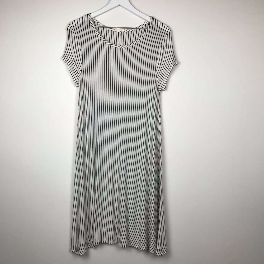 Pinc White and Black Striped Casual Dress